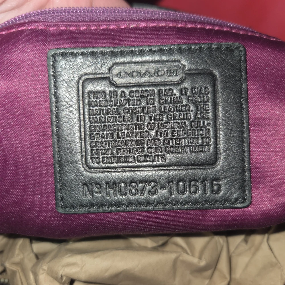 VINTAGE COACH Black Leather Carly Bag - Picture 13 of 16